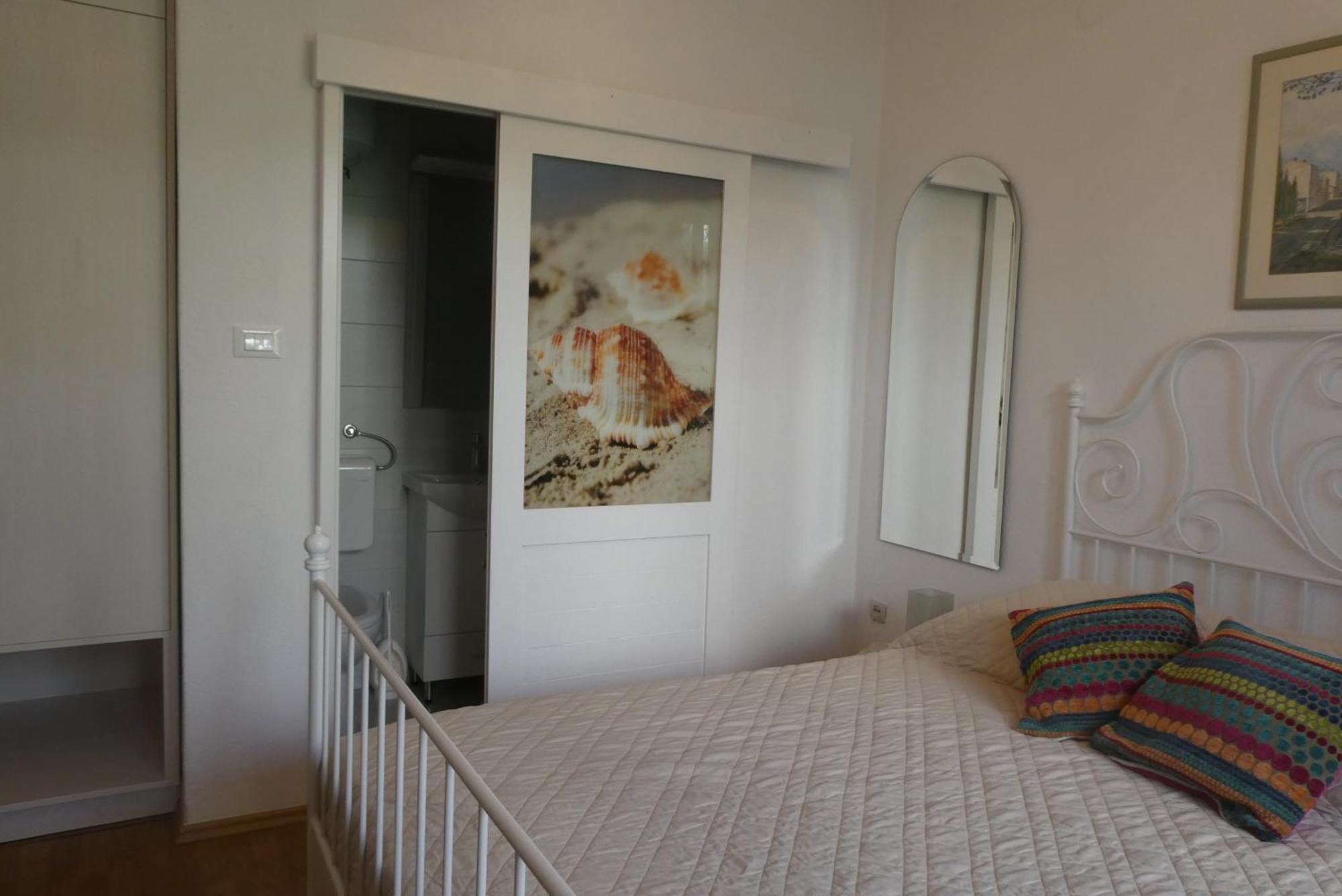 Apartments And Rooms With Parking Space Tucepi, Makarska - 6901 Habitación foto
